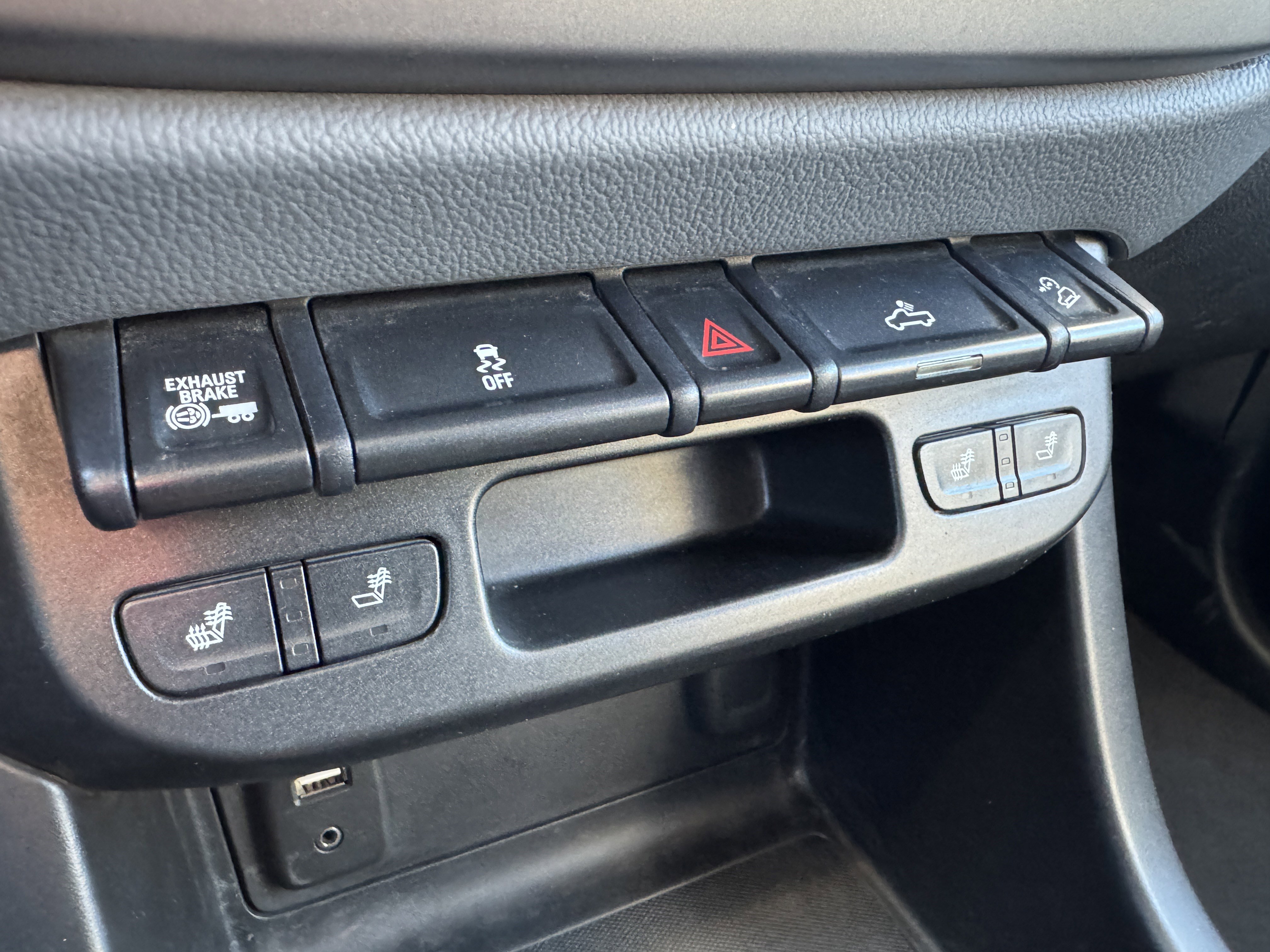 Used 2017 Chevrolet Colorado Z71 image 28