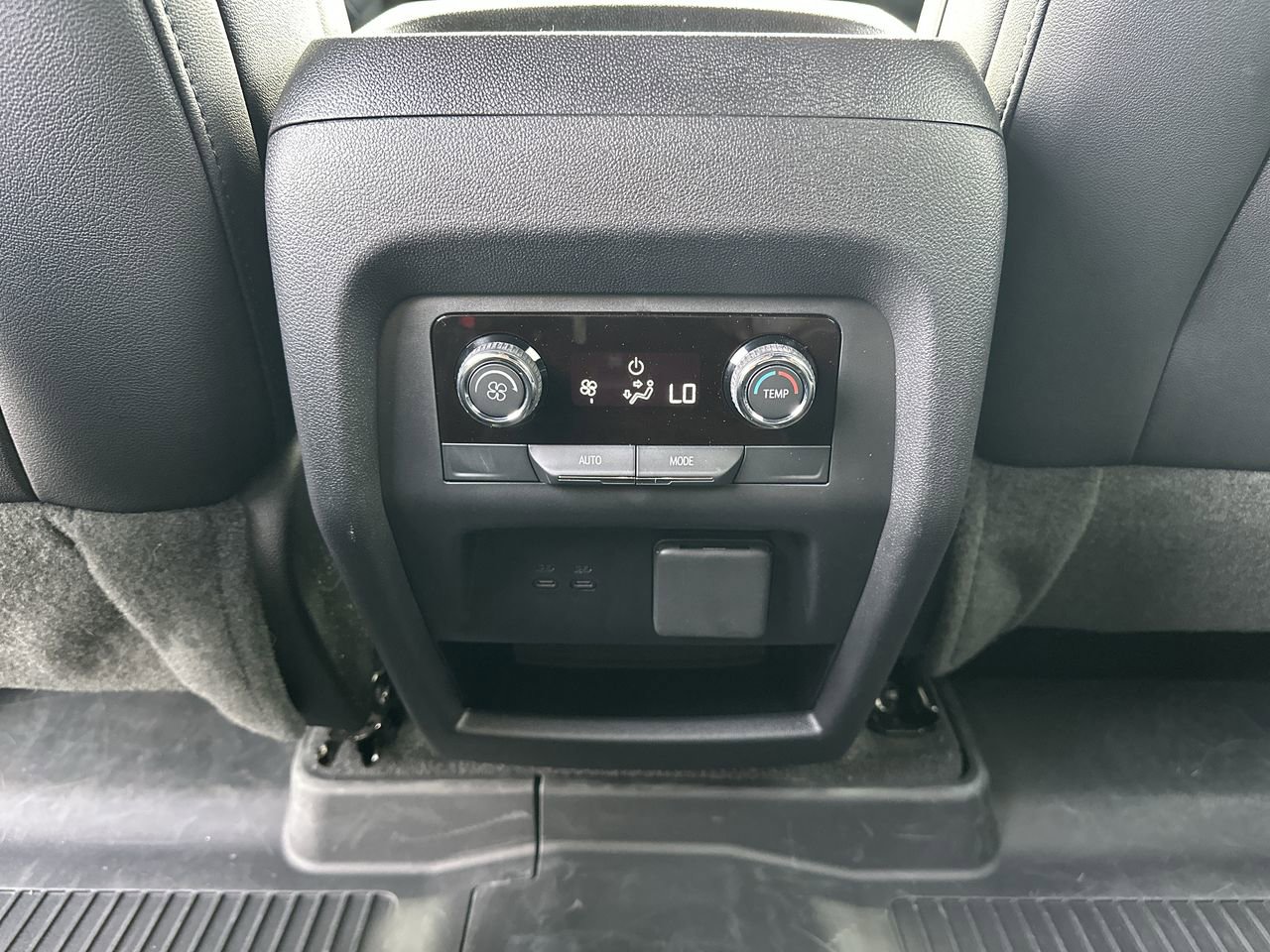 New 2025 Chevrolet Traverse LT w/ Enhanced Driving Package image 21