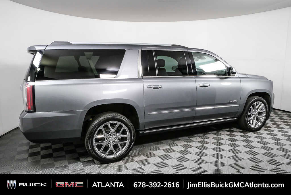 Used 2020 GMC Yukon XL Denali w/ Denali Premium Package RWD image 2