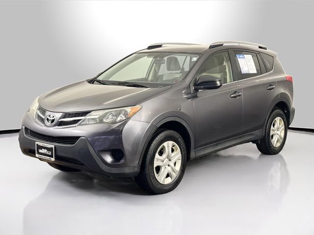Used 2015 Toyota RAV4 LE image 2