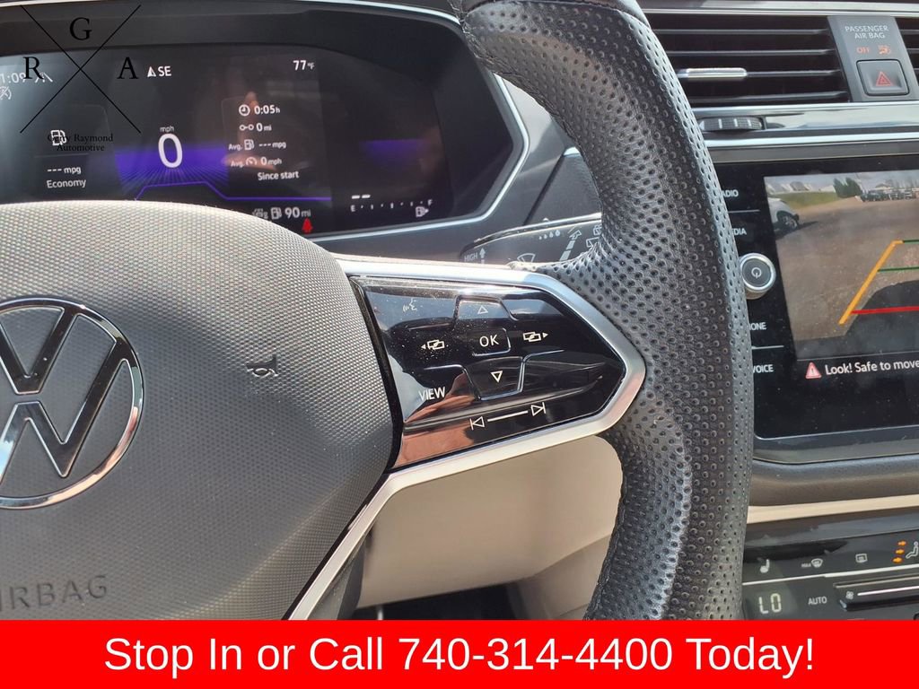 Used 2024 Volkswagen Tiguan SE R-Line AWD/4WD image 24