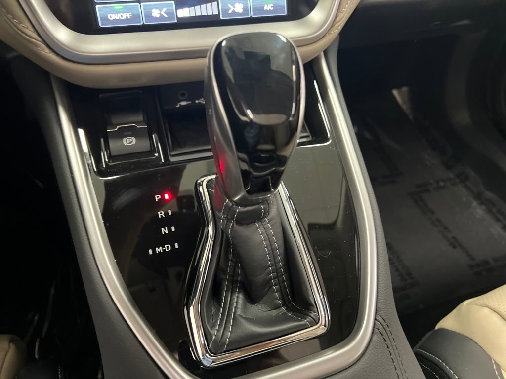 Certified 2025 Subaru Outback Limited image 26