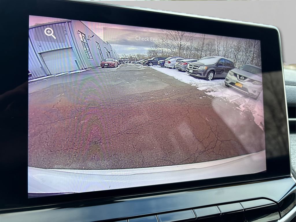 Used 2023 Jeep Compass Latitude image 27