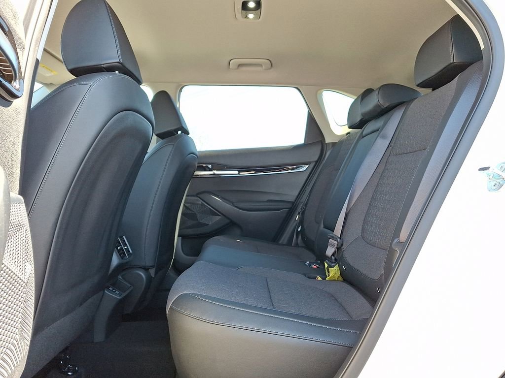 Certified 2026 Kia Seltos S FWD image 11