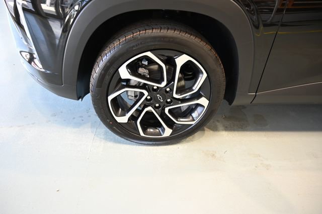 New 2026 Chevrolet Trax RS w/ Driver Confidence Package image 28