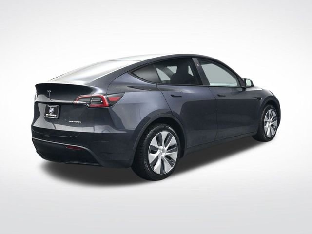 Used 2024 Tesla Model Y Long Range image 4