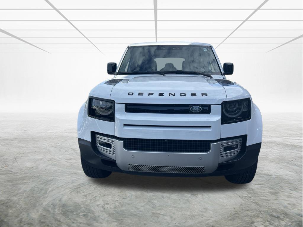 Used 2025 Land Rover Defender 110 S AWD/4WD image 9