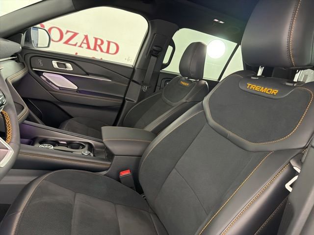 Used 2026 Ford Explorer Tremor w/ Tremor Ultimate Package AWD/4WD image 11