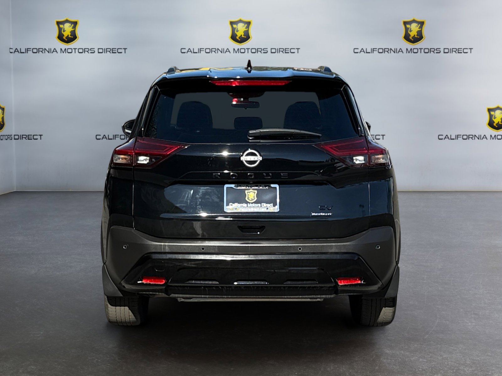 Used 2023 Nissan Rogue SV w/ SV Premium B Package image 4