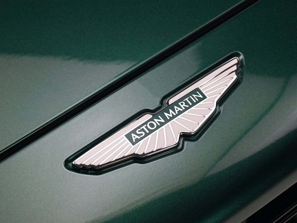 Used 2025 Aston Martin DBX 707 image 30