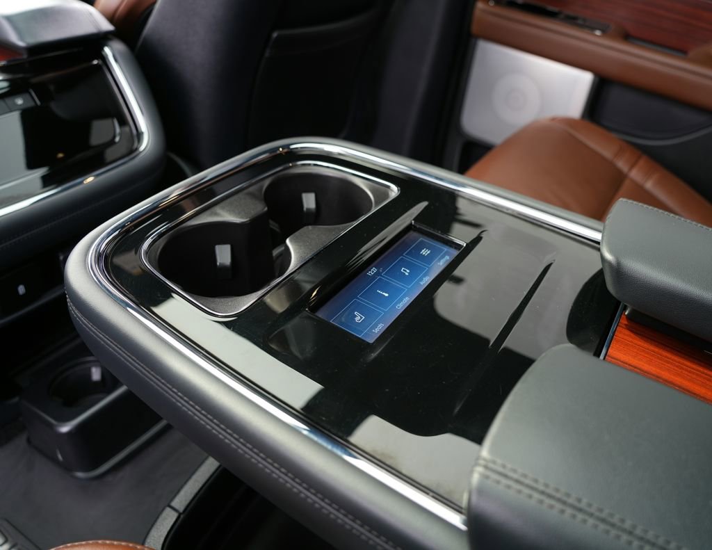 Used 2023 Lincoln Navigator Reserve w/ Equipment Group 201A image 25