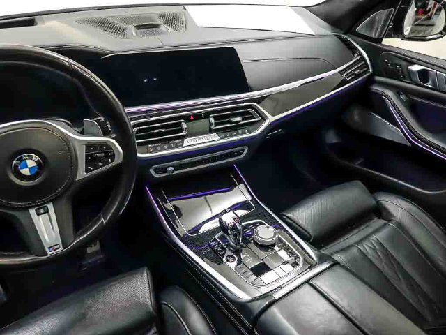 Used 2020 BMW X7 M50i AWD/4WD image 16