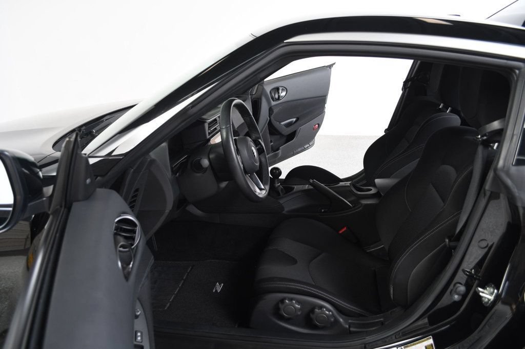 Used 2026 Nissan Z Sport w/ Floor Mat Package RWD image 26