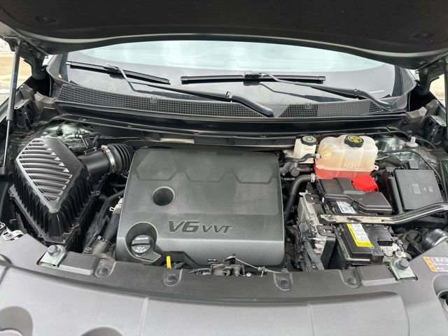 Used 2023 Chevrolet Traverse LT image 33