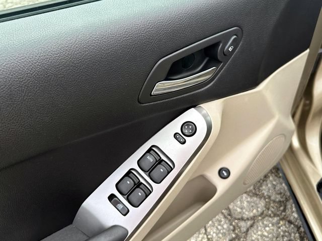 Used 2006 Pontiac G6 Sedan w/ Drivers Package FWD image 14