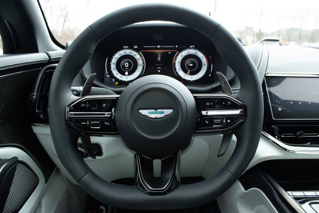 New 2025 Aston Martin DBX 707 image 13