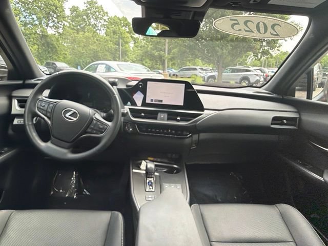 Used 2025 Lexus UX 300h FWD w/ Accessory Package (Z2) image 15