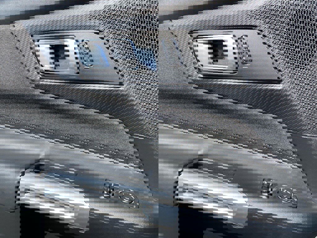 Used 2024 Ford Mustang Coupe image 13