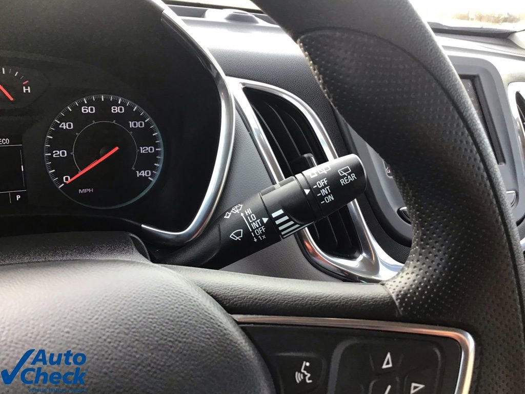 Used 2024 Chevrolet Equinox LS image 30