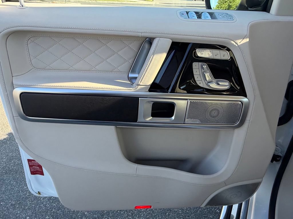 Used 2025 Mercedes-Benz G 580 w/ EQ Technology image 13