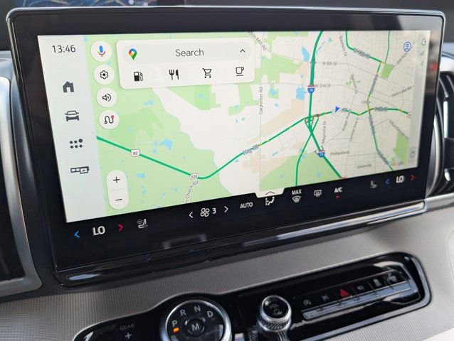 New 2026 Ford Expedition Active image 18