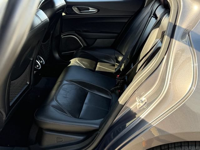 Used 2019 Alfa Romeo Giulia RWD image 20