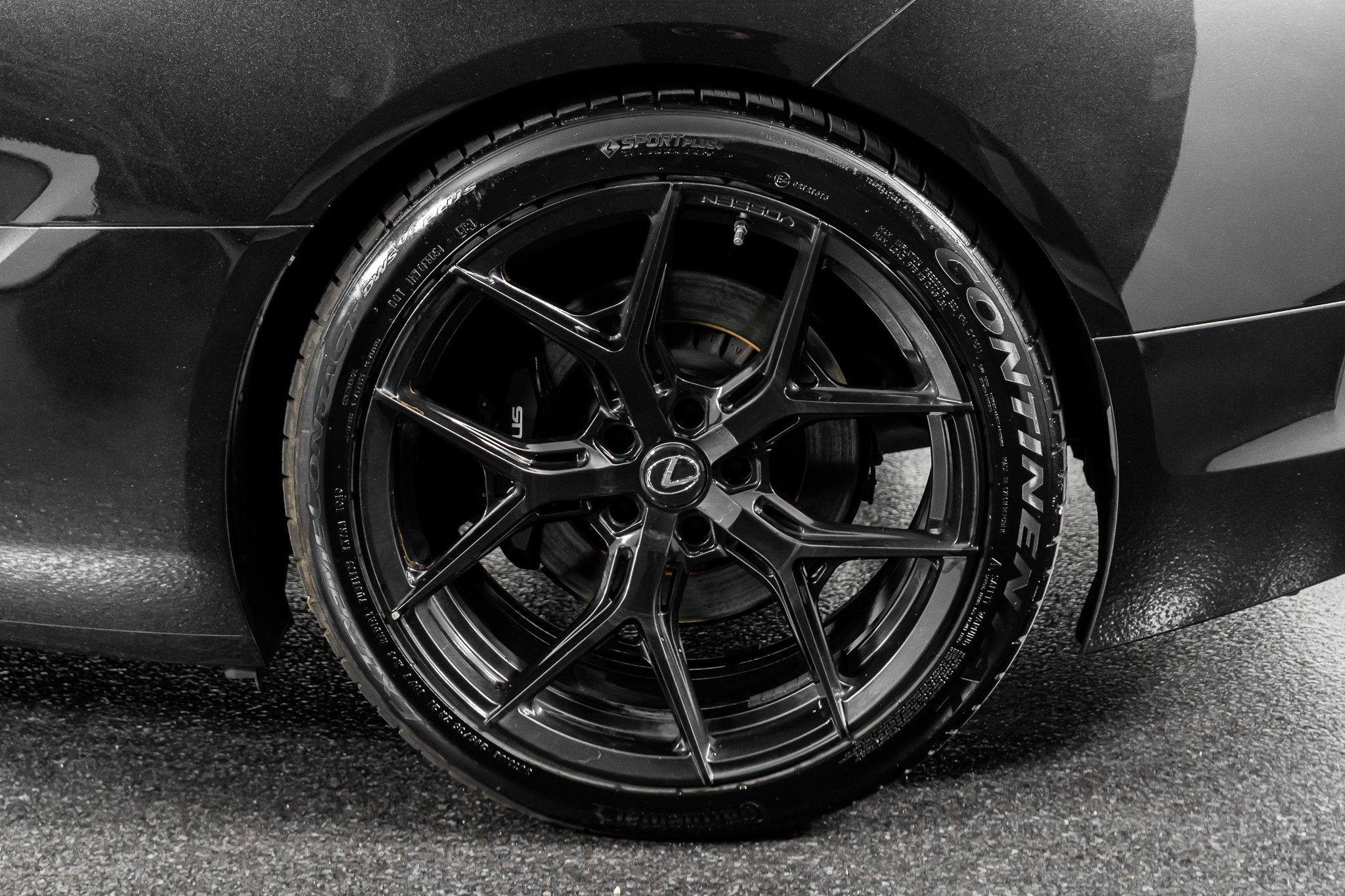 Used 2018 Lexus LC 500 Coupe image 18