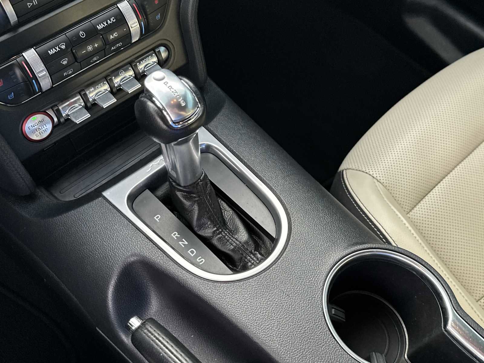 Used 2021 Ford Mustang Premium image 20