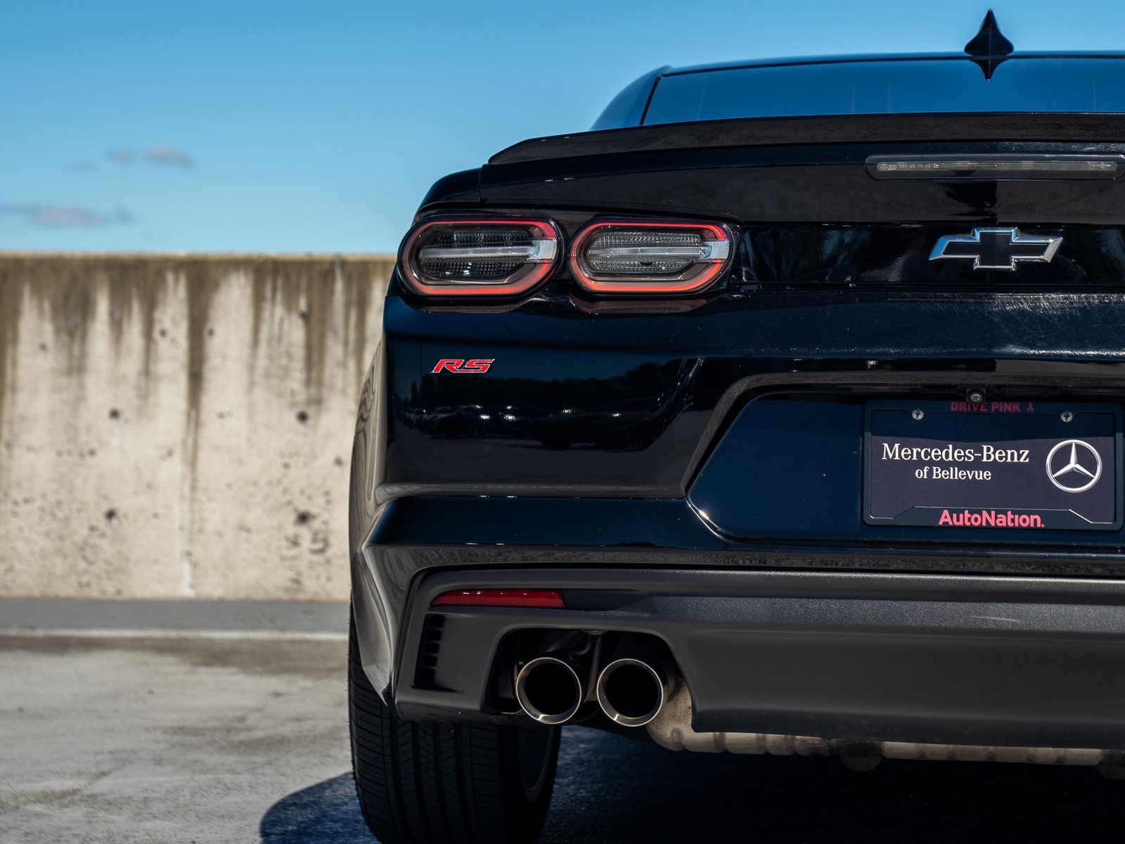 Used 2021 Chevrolet Camaro LT w/ RS Package RWD image 9