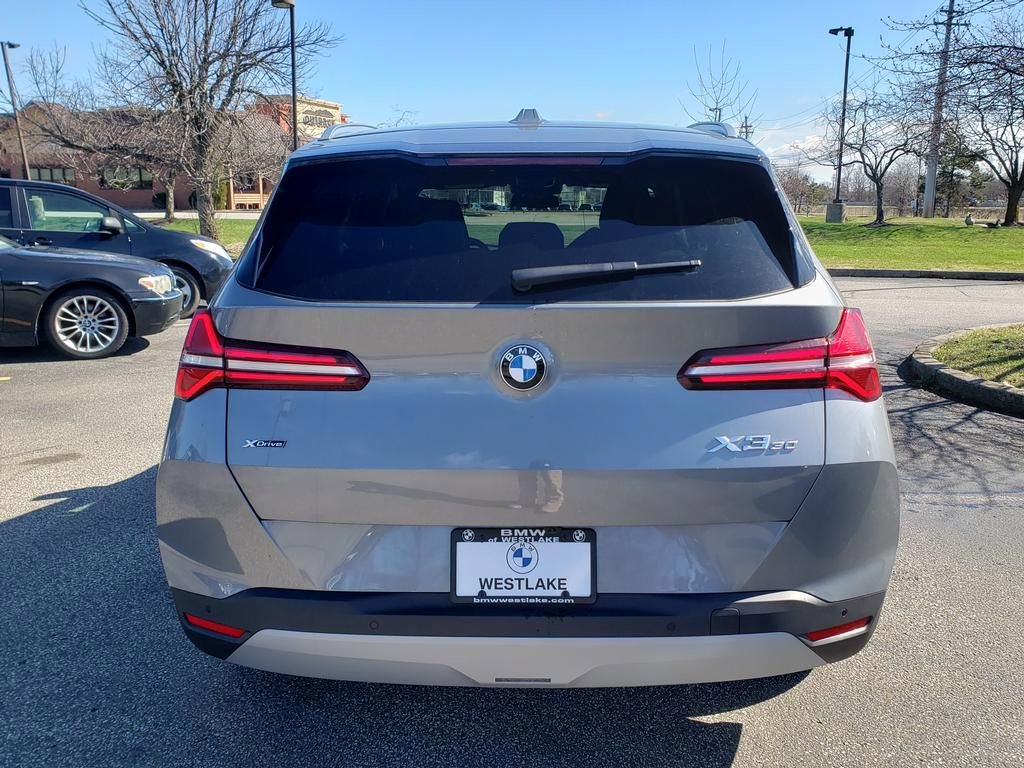 New 2026 BMW X3 xDrive30 image 5