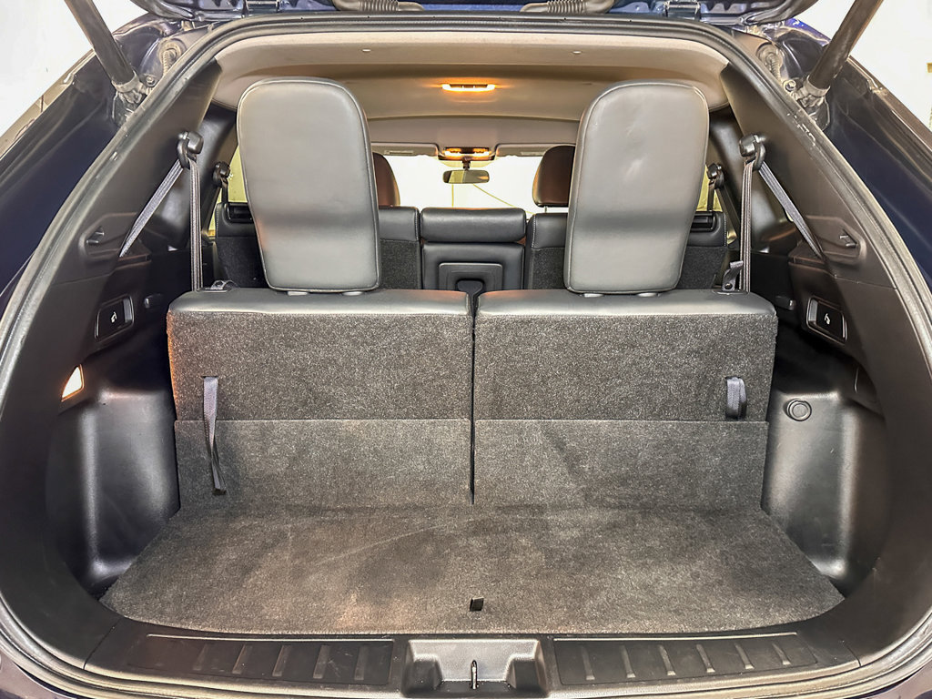 Used 2024 Mitsubishi Outlander AWD image 19