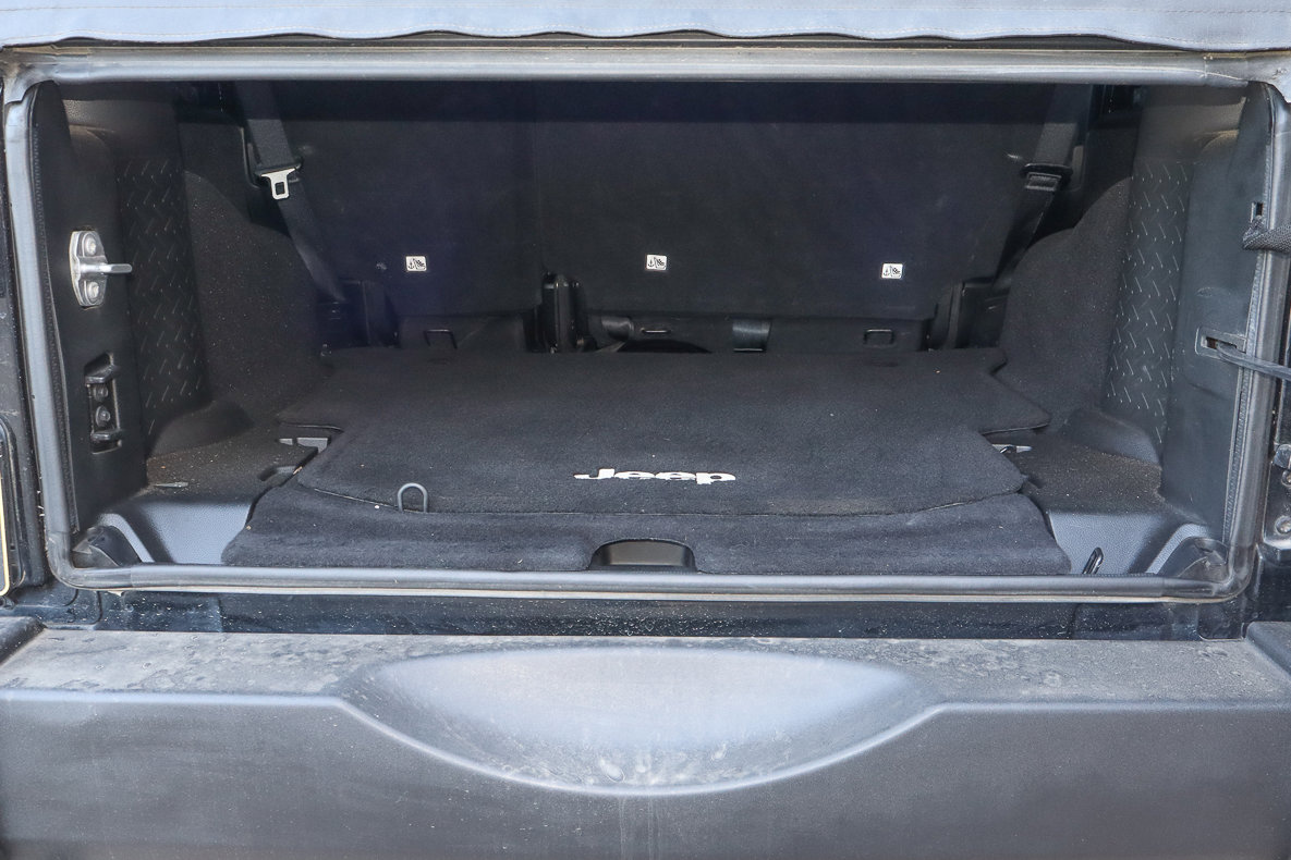 Used 2016 Jeep Wrangler Unlimited Sport w/ Quick Order Package 24S image 9