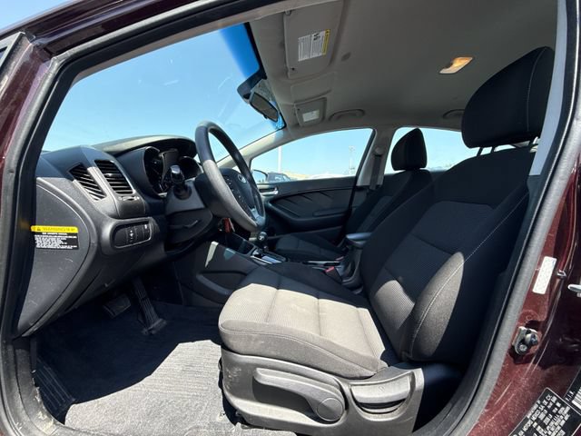 Used 2017 Kia Forte LX FWD image 12