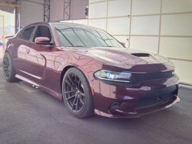 Used 2018 Dodge Charger R/T image 12