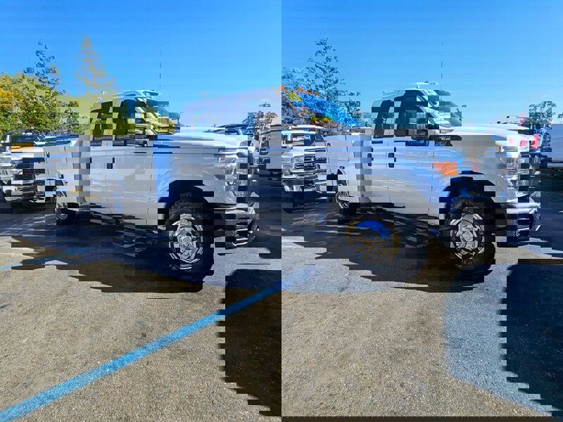 Used 2015 Ford F350 XL w/ Trailer Tow Package image 7