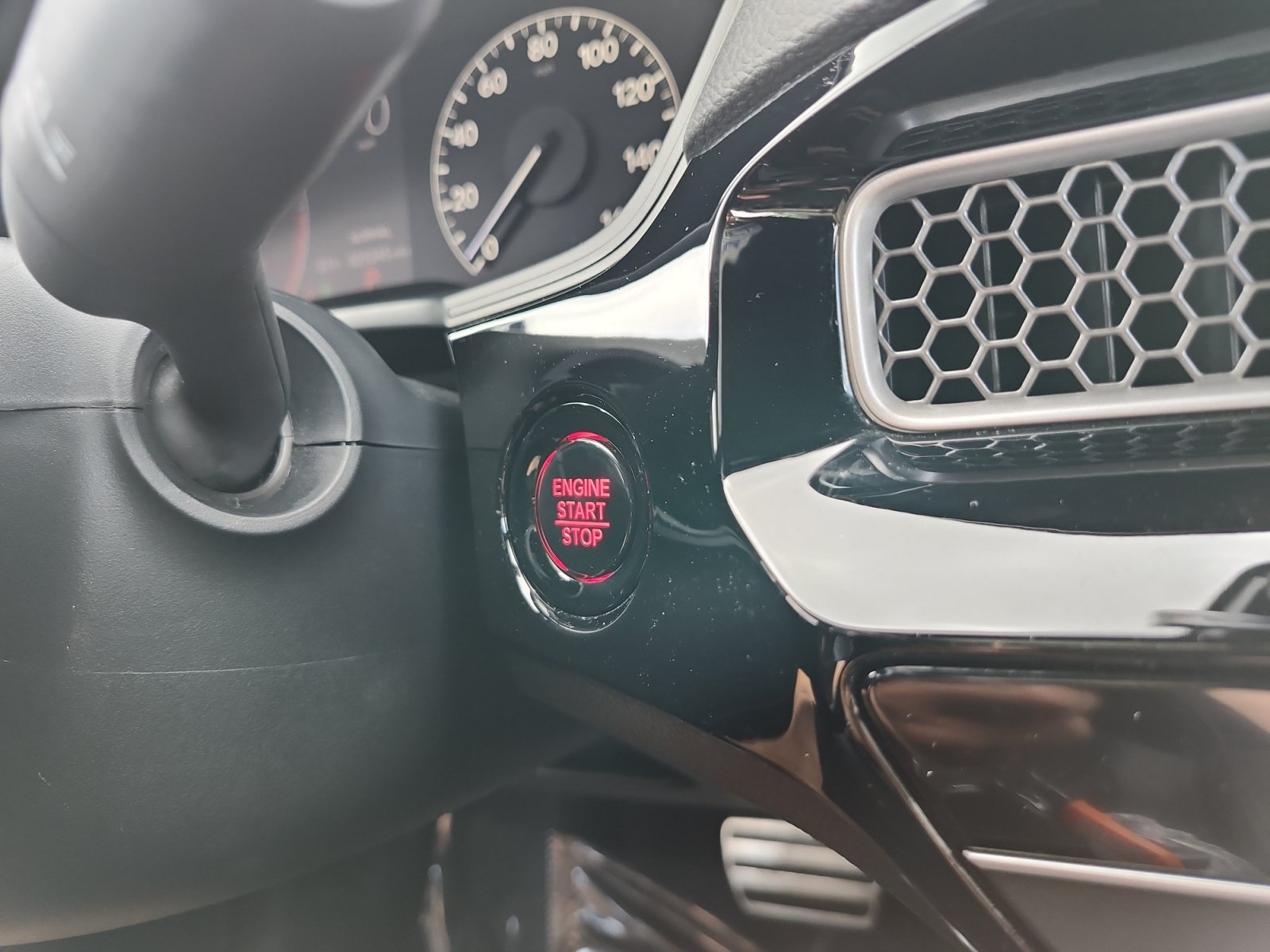 Used 2025 Honda Civic Sport image 18