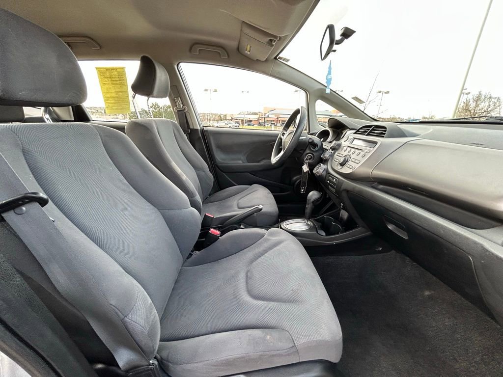 Used 2013 Honda Fit image 31