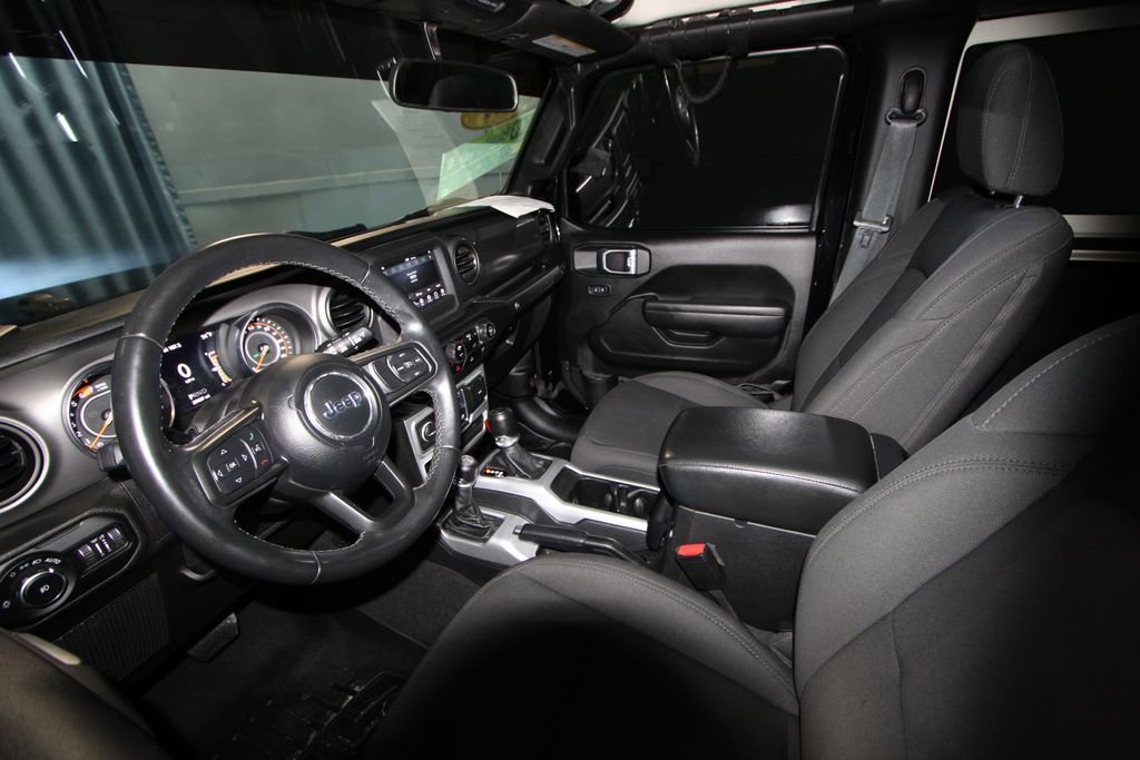 Used 2021 Jeep Wrangler Sport S image 2