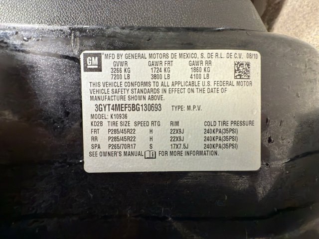 Used 2011 Cadillac Escalade EXT Luxury image 31