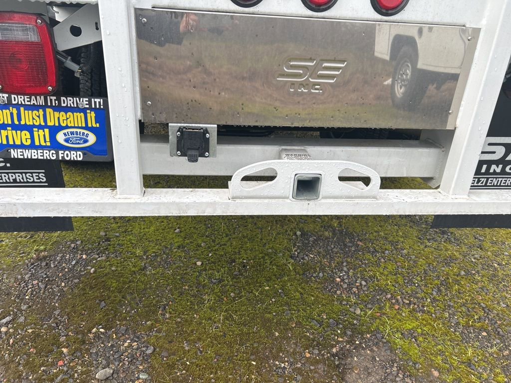 New 2026 Ford F350 XL w/ XL Chrome Package image 18