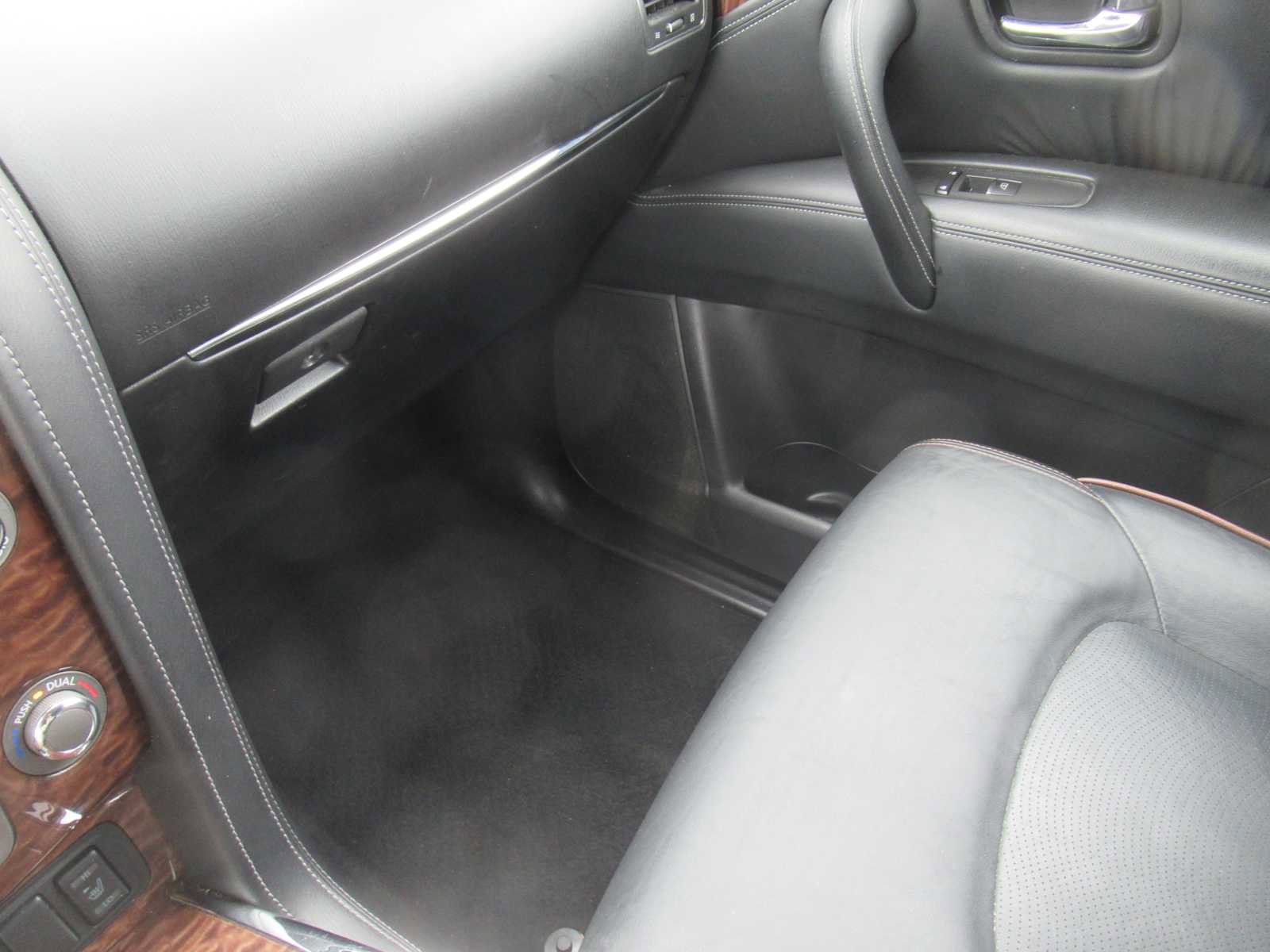 Used 2019 Nissan Armada SL w/ Premium Package image 42