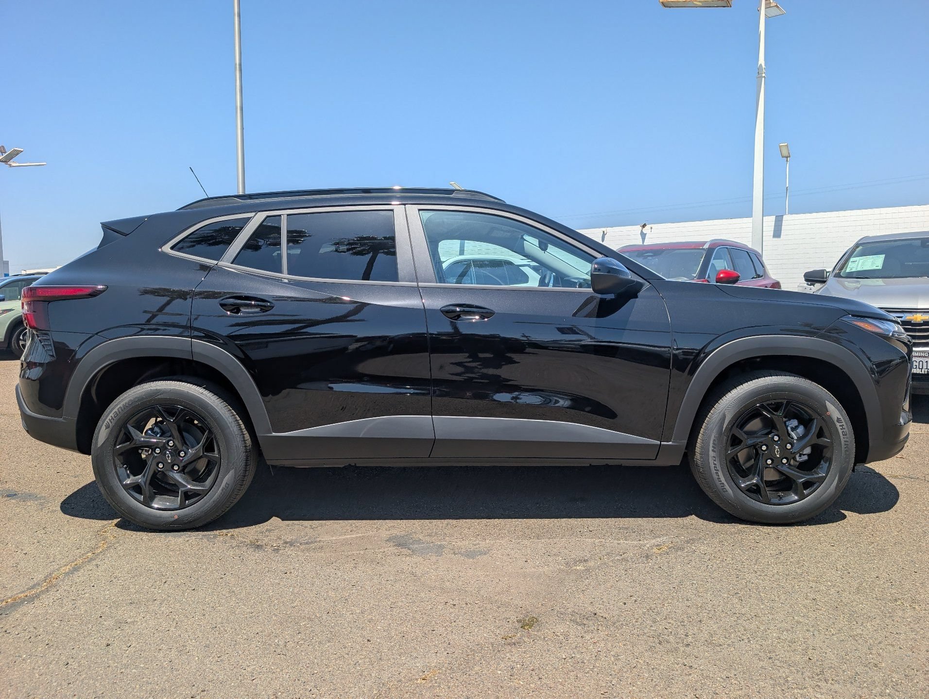 New 2026 Chevrolet Trax LT w/ Driver Confidence Package FWD image 7