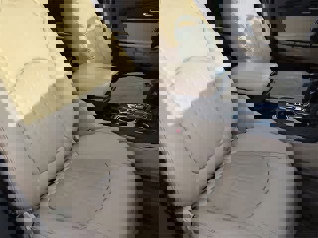 Used 2012 GMC Acadia Denali image 25