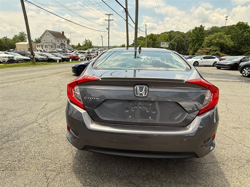 Used 2017 Honda Civic EX-T image 4