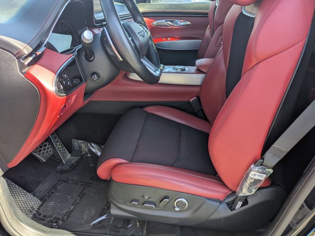 Used 2023 Genesis GV70 2.5T w/ Sport Prestige Package image 17