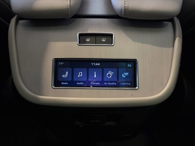 New 2026 Lincoln Navigator Reserve w/ Jet Appearance Package image 26