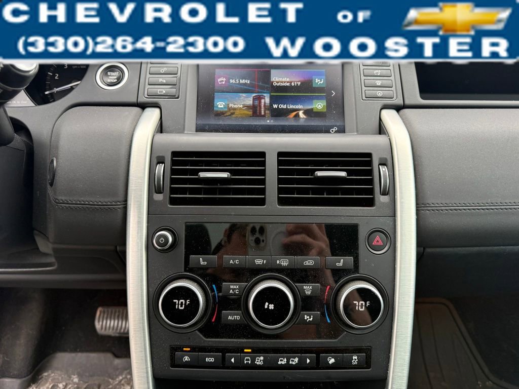 Used 2017 Land Rover Discovery Sport HSE image 14