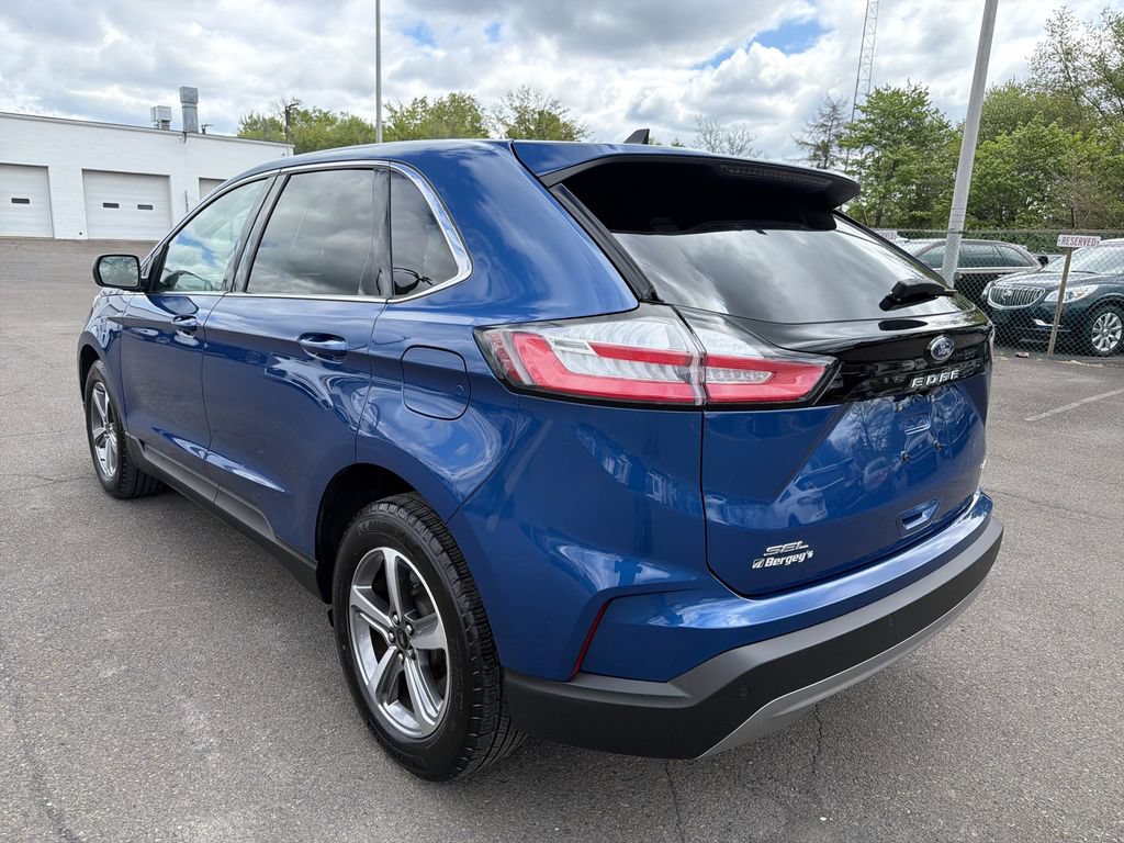 Used 2024 Ford Edge SEL w/ Convenience Package AWD/4WD image 4