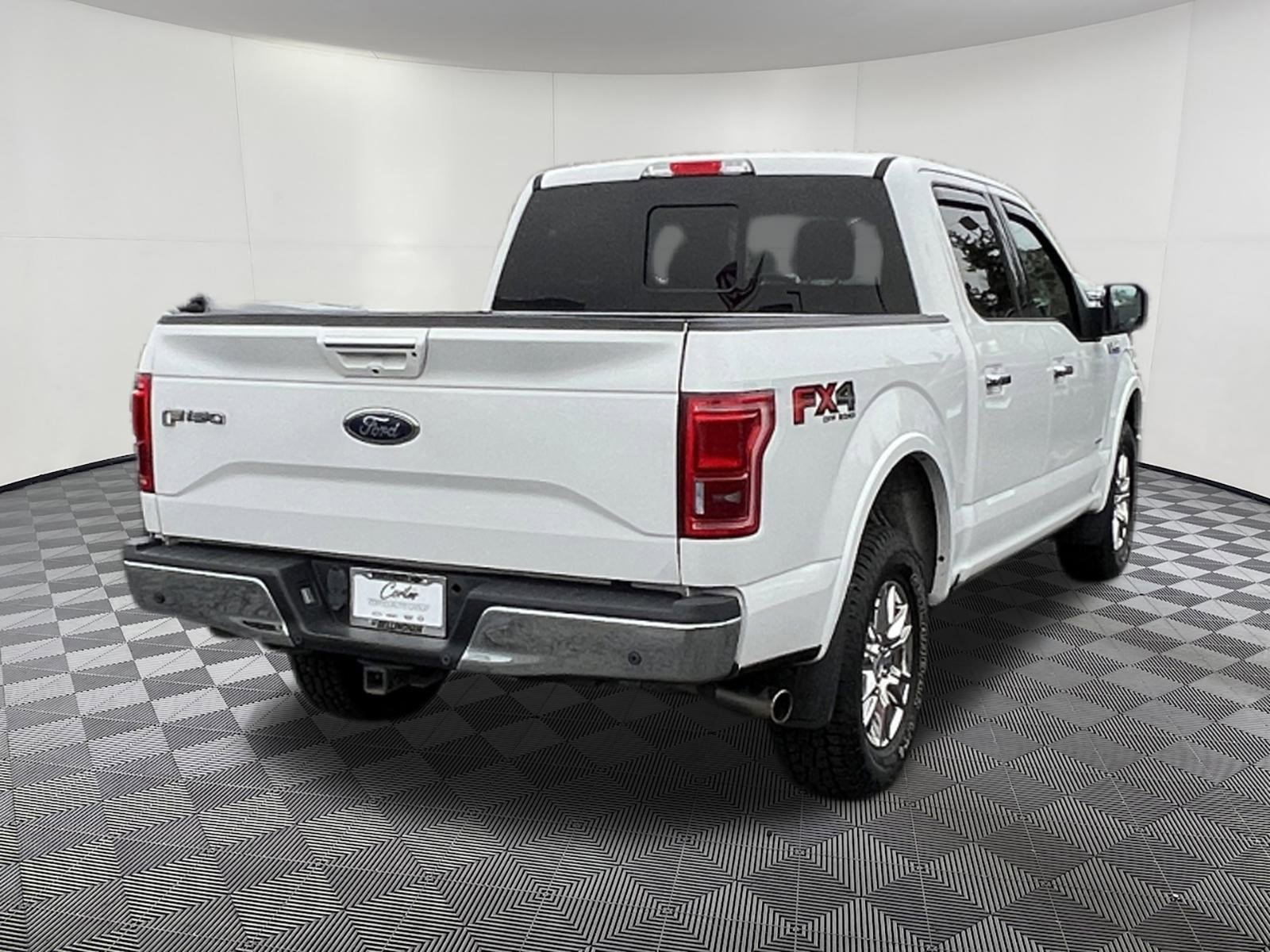 Used 2016 Ford F150 Lariat w/ Equipment Group 502A Luxury image 6