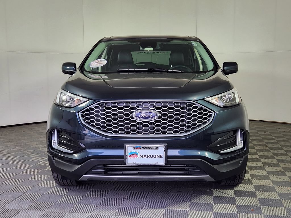 Used 2024 Ford Edge SEL w/ Convenience Package AWD/4WD image 2